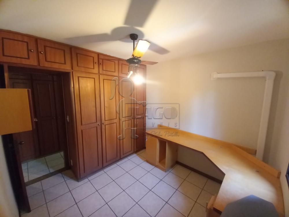 Alugar Apartamentos / Padrão em Ribeirão Preto R$ 1.400,00 - Foto 13