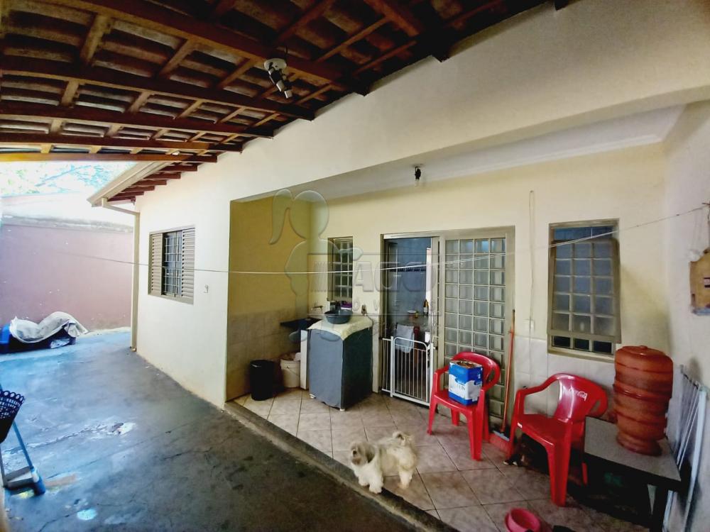 Alugar Casas / Padrão em Ribeirão Preto R$ 1.900,00 - Foto 9