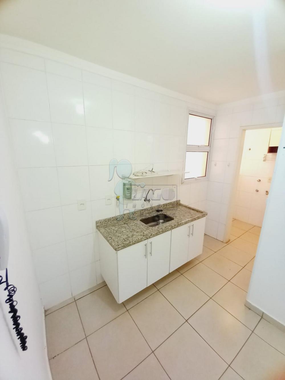 Alugar Apartamentos / Padrão em Ribeirão Preto R$ 1.000,00 - Foto 4