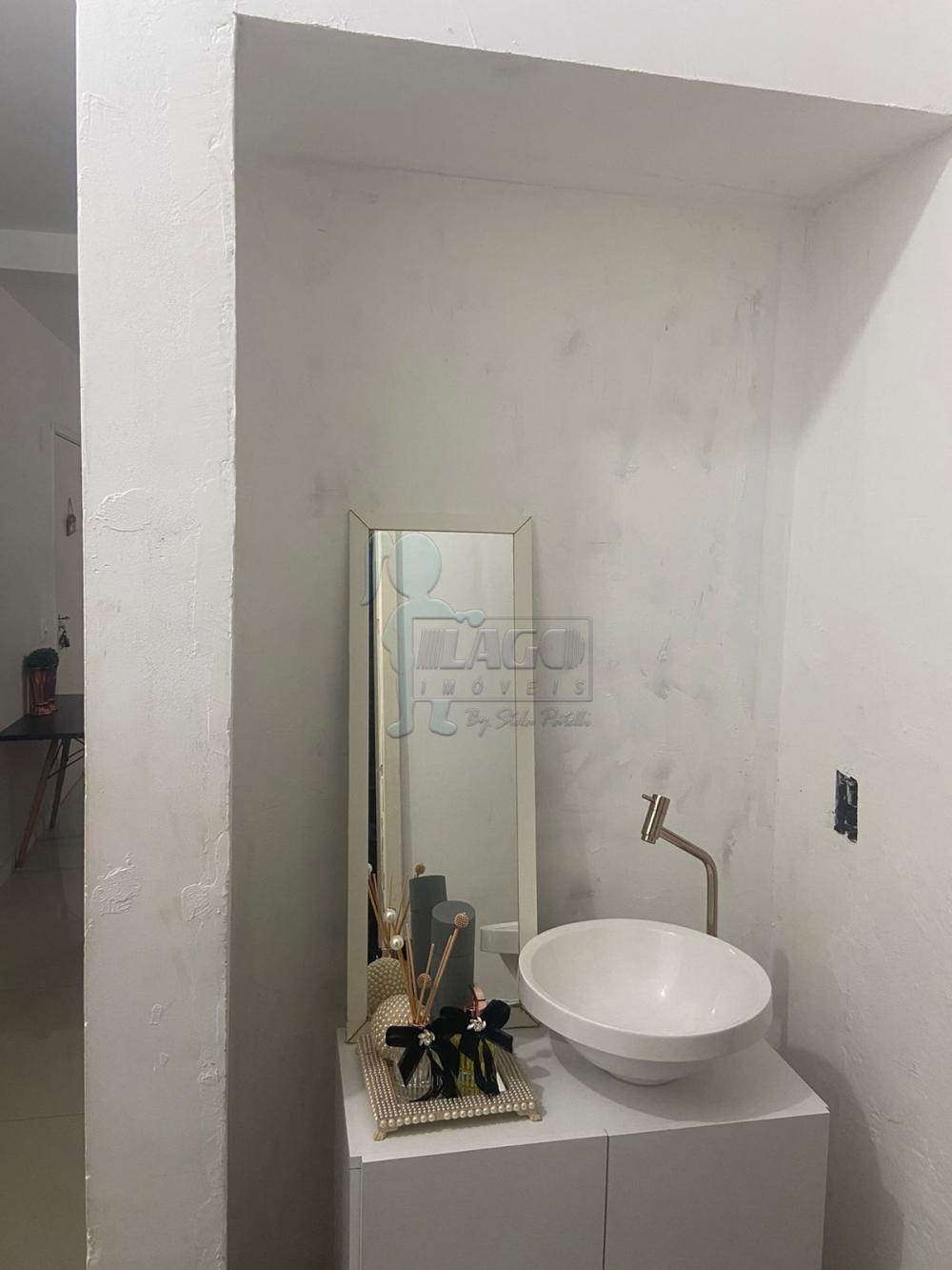 Alugar Apartamentos / Padrão em Ribeirão Preto R$ 700,00 - Foto 4