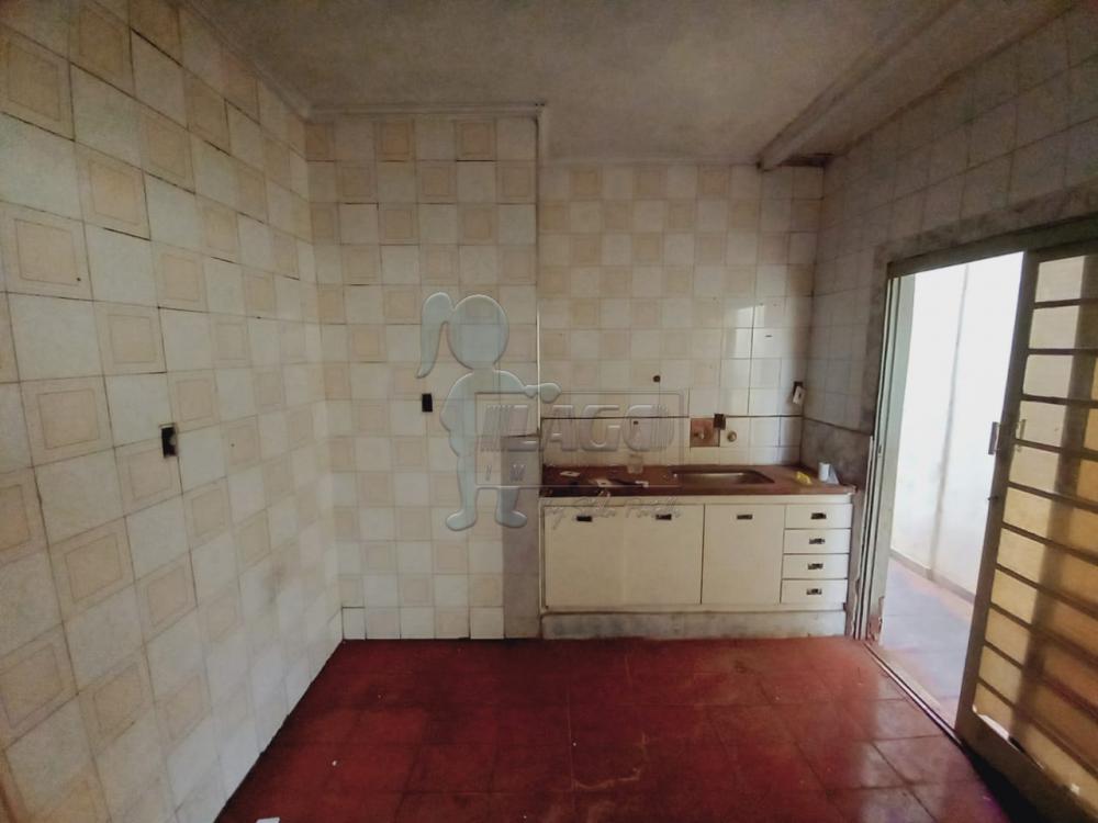 Alugar Casas / Padrão em Ribeirão Preto R$ 1.500,00 - Foto 8