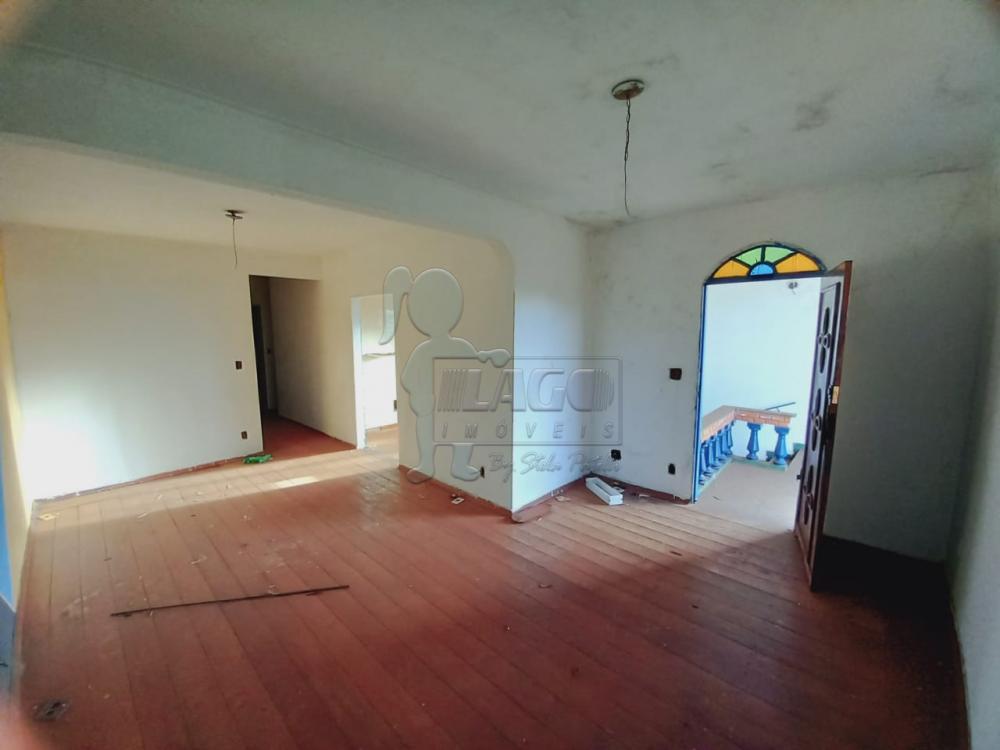 Alugar Casas / Padrão em Ribeirão Preto R$ 1.500,00 - Foto 2