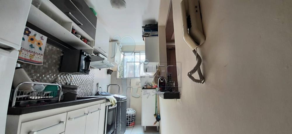 Comprar Apartamentos / Padrão em Ribeirão Preto R$ 180.000,00 - Foto 4