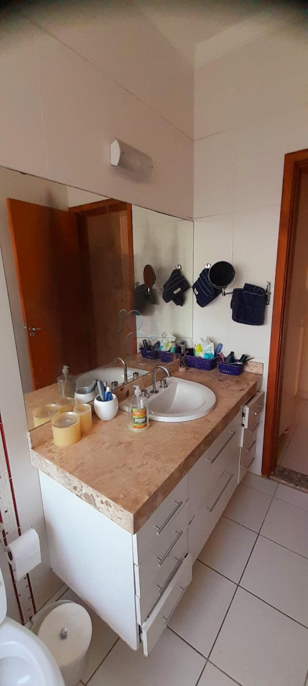 Comprar Casas / Padrão em Ribeirão Preto R$ 750.000,00 - Foto 2