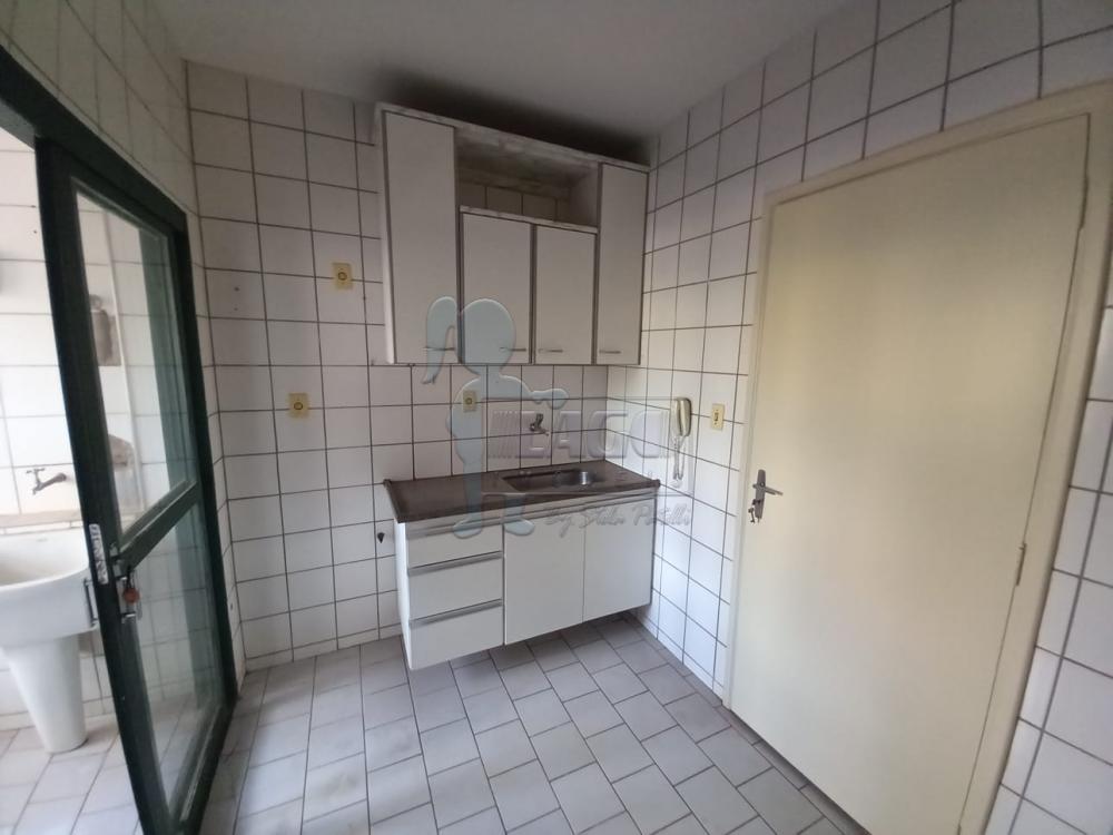 Alugar Apartamentos / Padrão em Ribeirão Preto R$ 800,00 - Foto 4