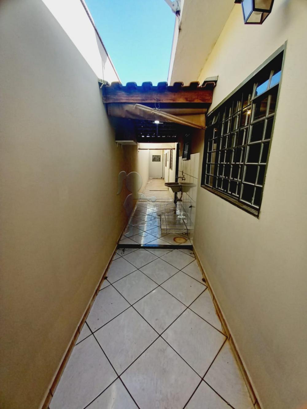 Alugar Casas / Padrão em Ribeirão Preto R$ 1.300,00 - Foto 10