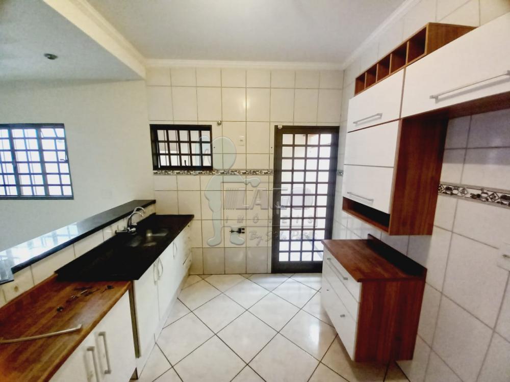 Alugar Casas / Padrão em Ribeirão Preto R$ 1.300,00 - Foto 7