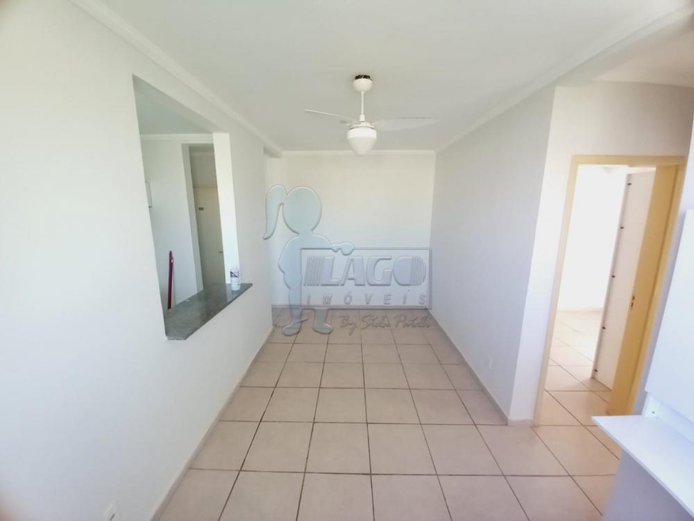 Alugar Apartamentos / Padrão em Ribeirão Preto R$ 900,00 - Foto 3