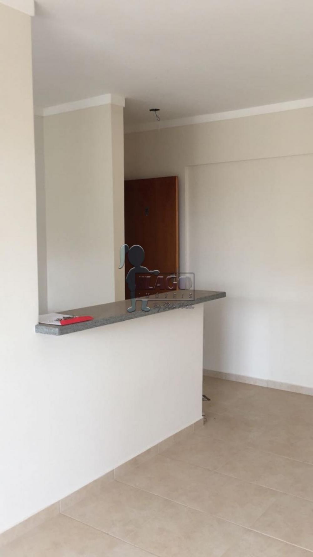 Comprar Apartamentos / Padrão em Ribeirão Preto R$ 275.000,00 - Foto 2