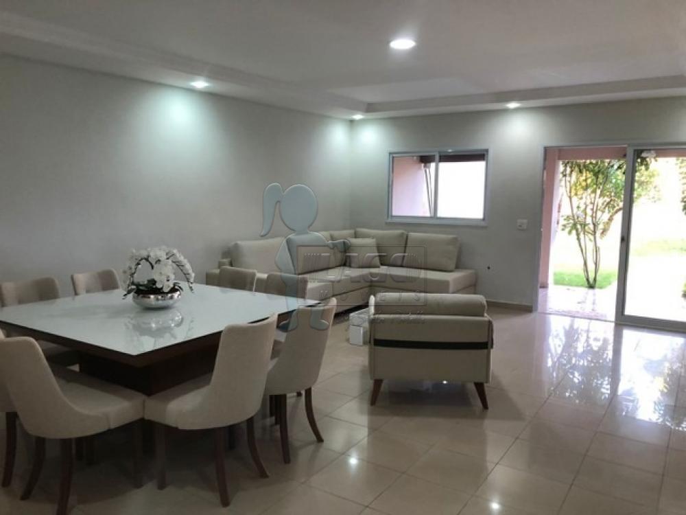 Comprar Casas / Padrão em Ribeirão Preto R$ 530.000,00 - Foto 1