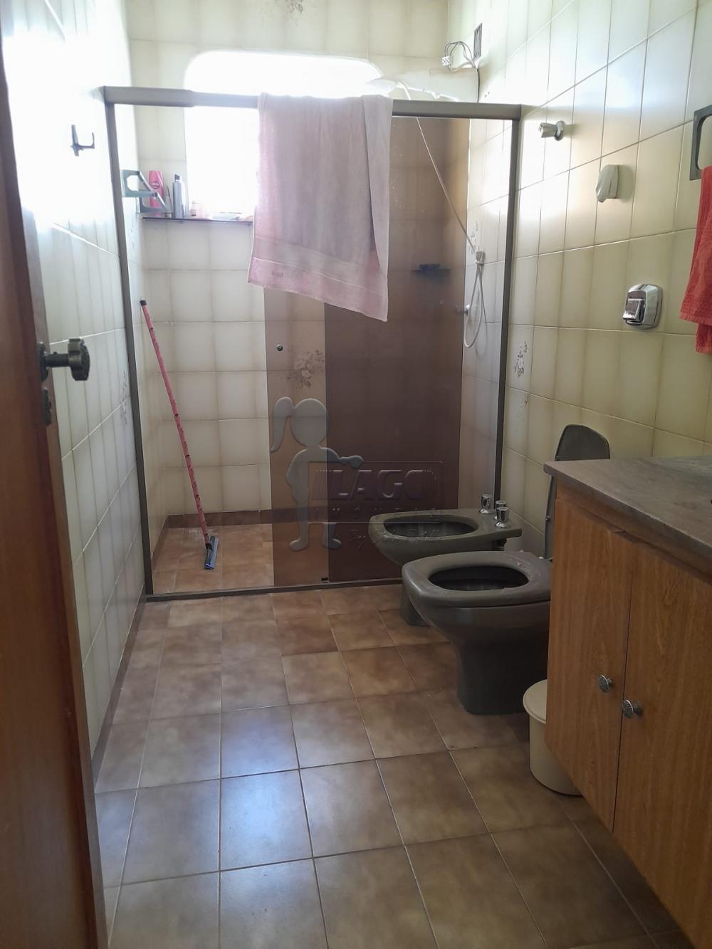 Alugar Casas / Padrão em Ribeirão Preto R$ 2.500,00 - Foto 36