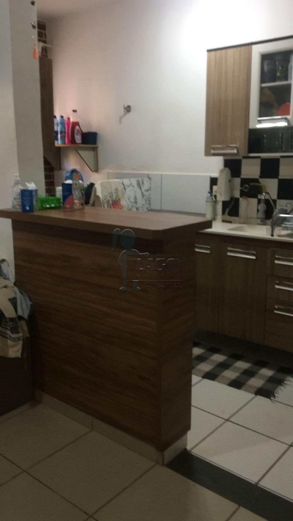 Comprar Apartamentos / Padrão em Ribeirão Preto R$ 186.000,00 - Foto 2