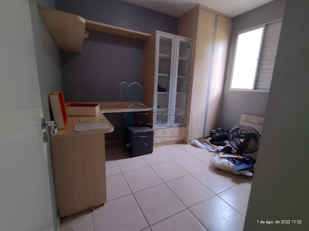 Alugar Apartamentos / Padrão em Ribeirão Preto R$ 800,00 - Foto 3