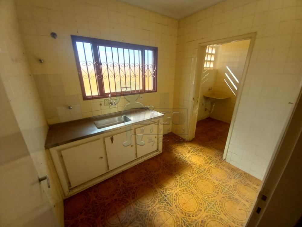 Alugar Apartamentos / Padrão em Ribeirão Preto R$ 1.000,00 - Foto 3