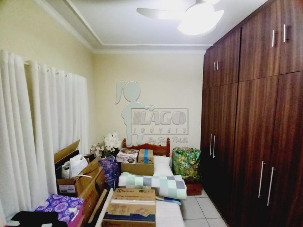 Alugar Casas / Padrão em Ribeirão Preto R$ 2.300,00 - Foto 17