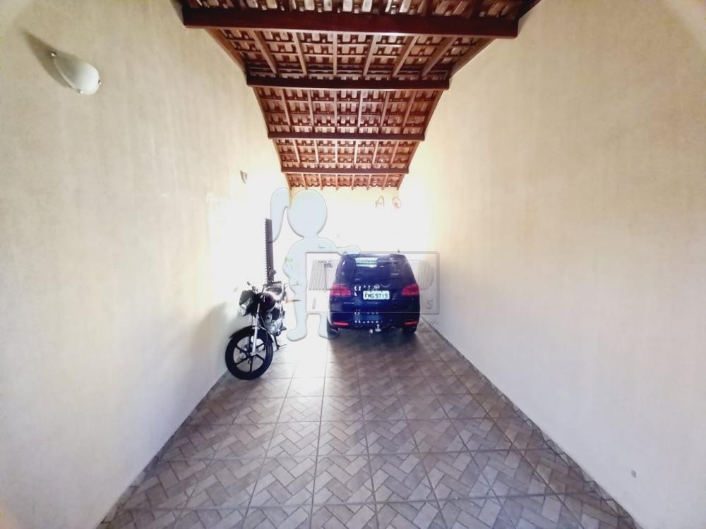 Alugar Casas / Padrão em Ribeirão Preto R$ 2.300,00 - Foto 2