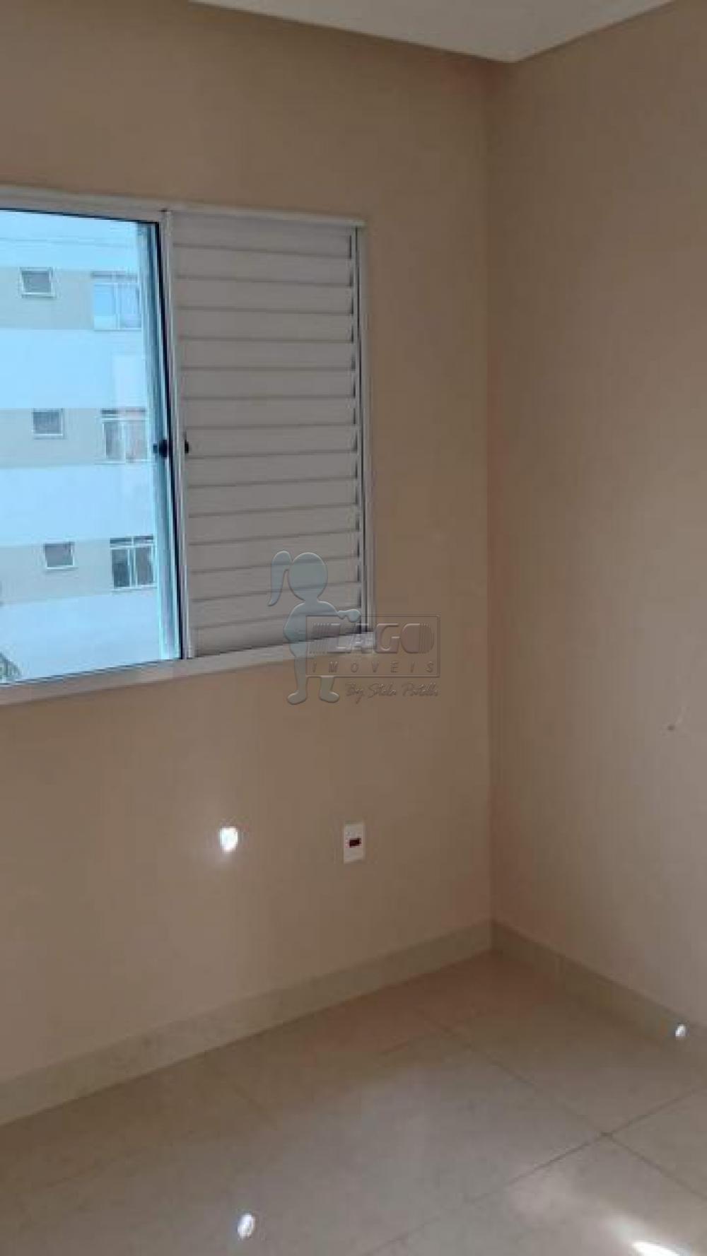 Alugar Apartamentos / Padrão em Ribeirão Preto R$ 1.300,00 - Foto 3