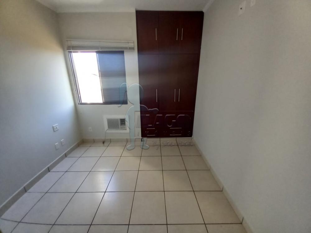 Alugar Apartamentos / Padrão em Ribeirão Preto R$ 900,00 - Foto 9