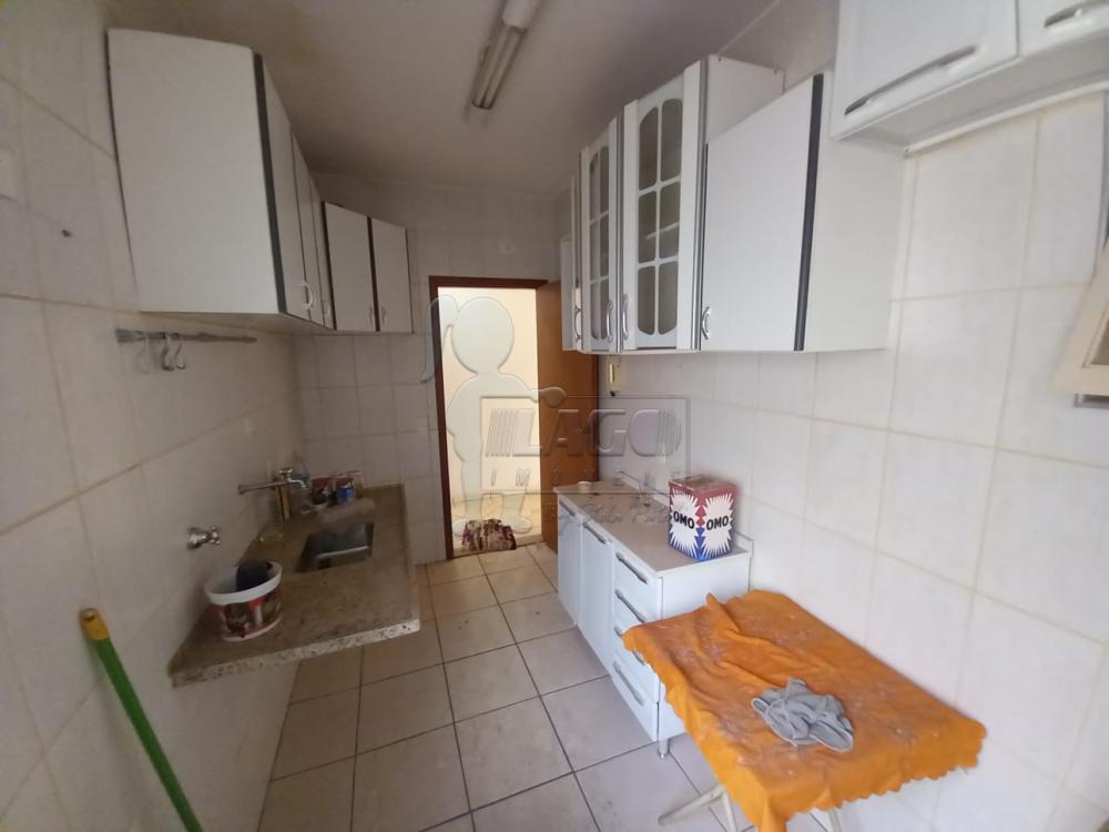 Alugar Apartamentos / Padrão em Ribeirão Preto R$ 1.000,00 - Foto 4