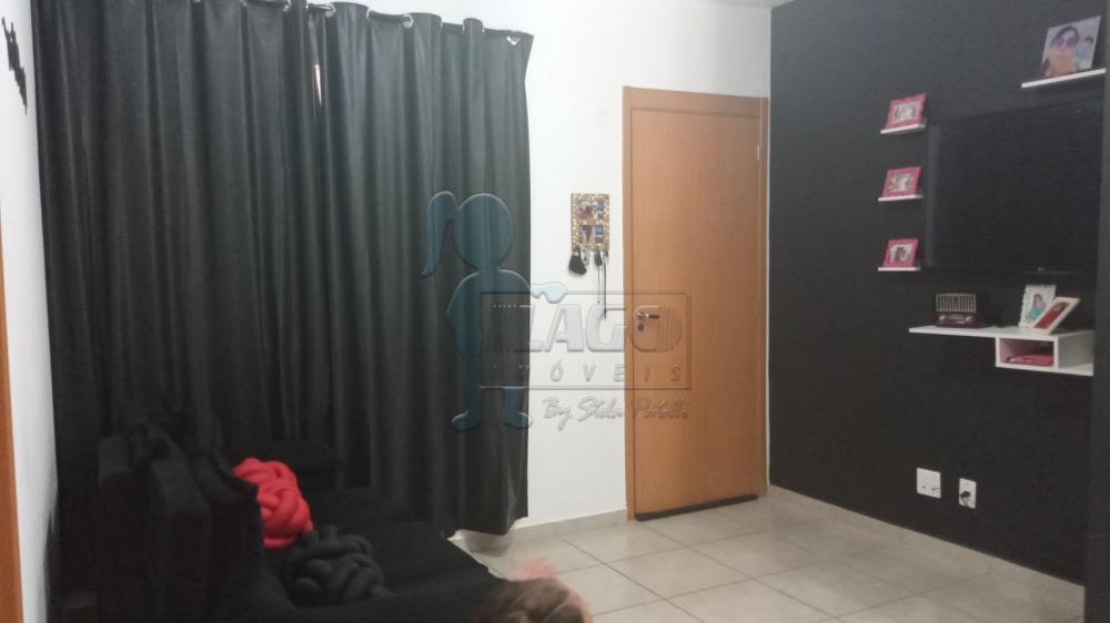 Alugar Apartamentos / Padrão em Ribeirão Preto R$ 1.050,00 - Foto 1