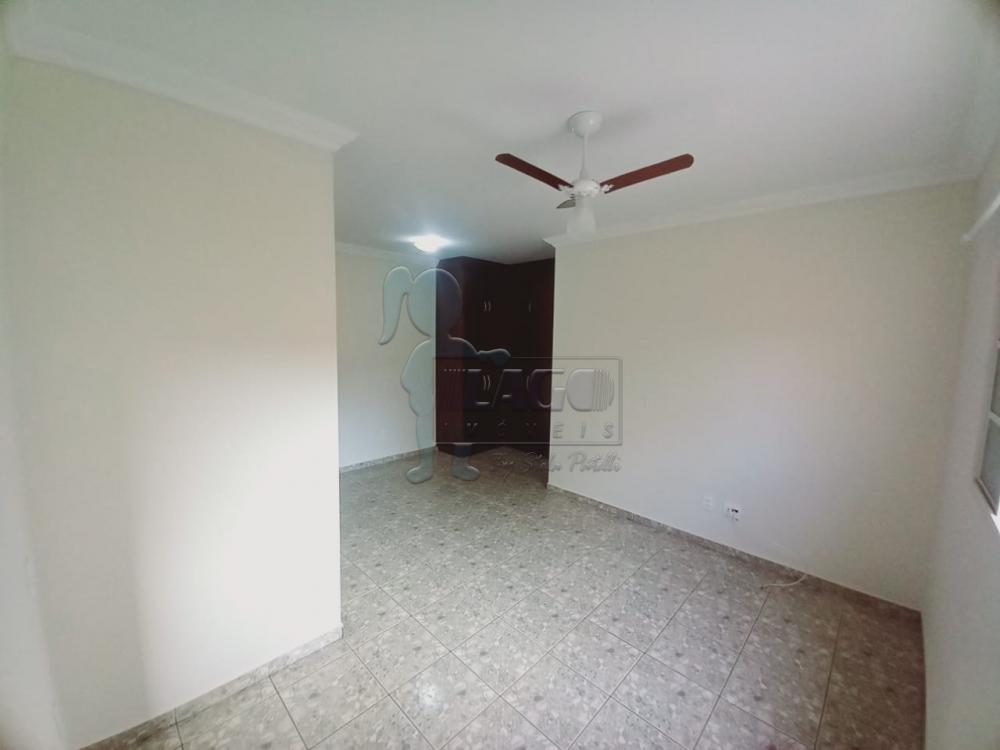 Alugar Casas / Padrão em Ribeirão Preto R$ 2.000,00 - Foto 10