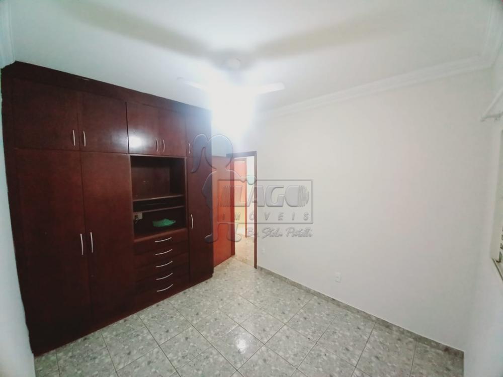 Alugar Casas / Padrão em Ribeirão Preto R$ 2.000,00 - Foto 12