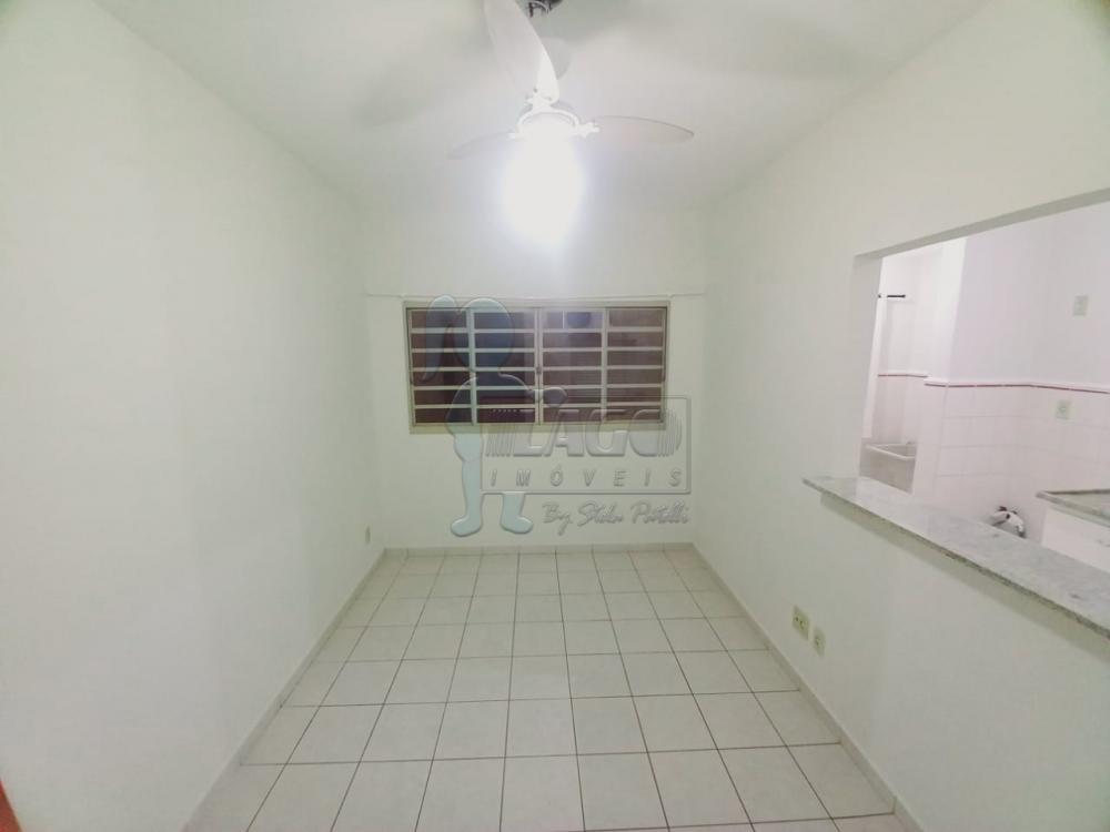 Alugar Apartamentos / Padrão em Ribeirão Preto R$ 650,00 - Foto 3