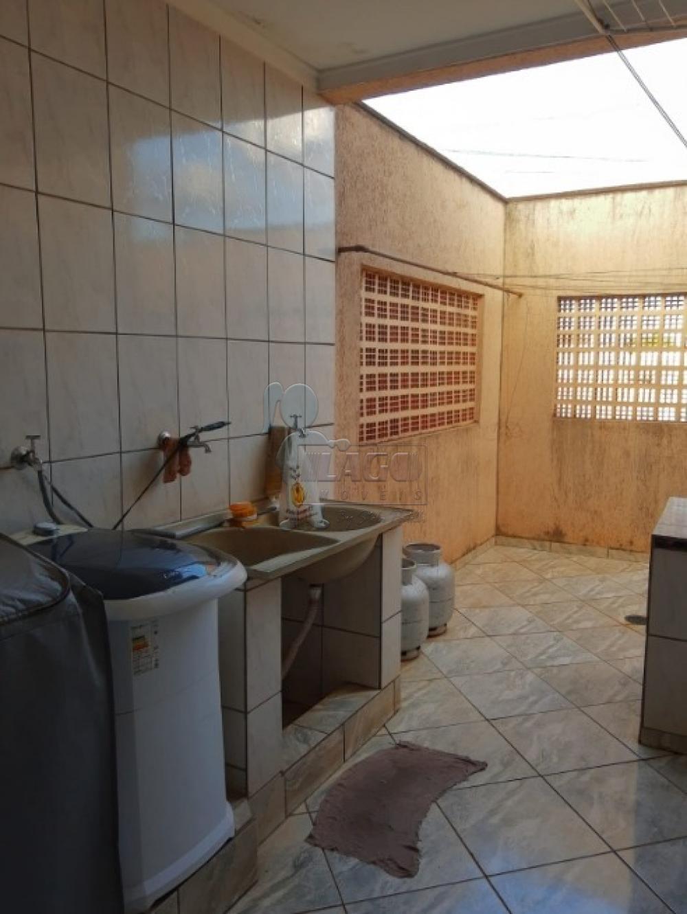 Comprar Casas / Padrão em Ribeirão Preto R$ 900.000,00 - Foto 13