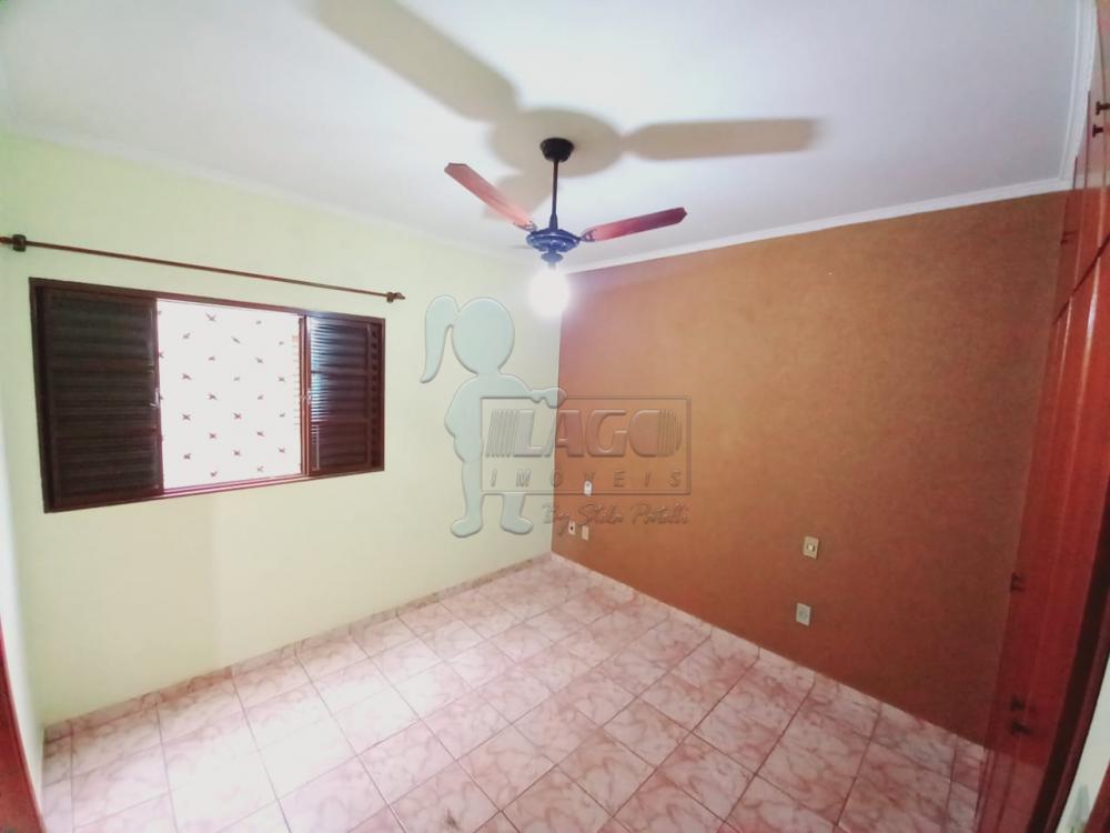 Alugar Apartamentos / Padrão em Ribeirão Preto R$ 1.300,00 - Foto 12