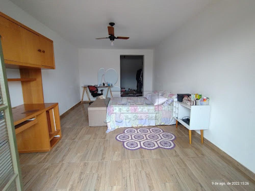 Alugar Casas / Padrão em Ribeirão Preto R$ 1.200,00 - Foto 4