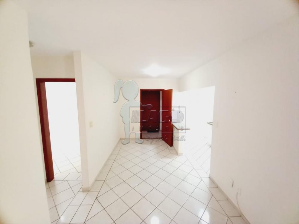 Alugar Apartamentos / Padrão em Ribeirão Preto R$ 850,00 - Foto 2