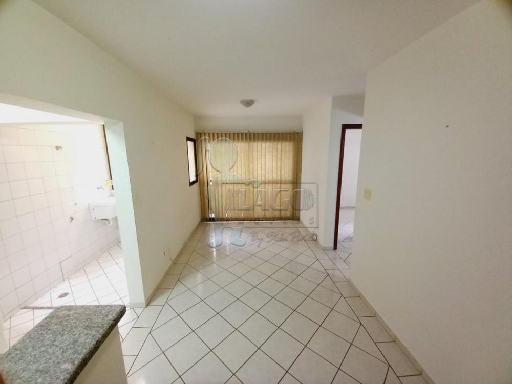 Alugar Apartamentos / Padrão em Ribeirão Preto R$ 850,00 - Foto 1