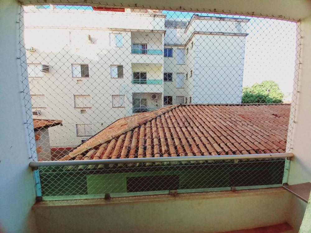 Alugar Apartamentos / Padrão em Ribeirão Preto R$ 1.200,00 - Foto 4