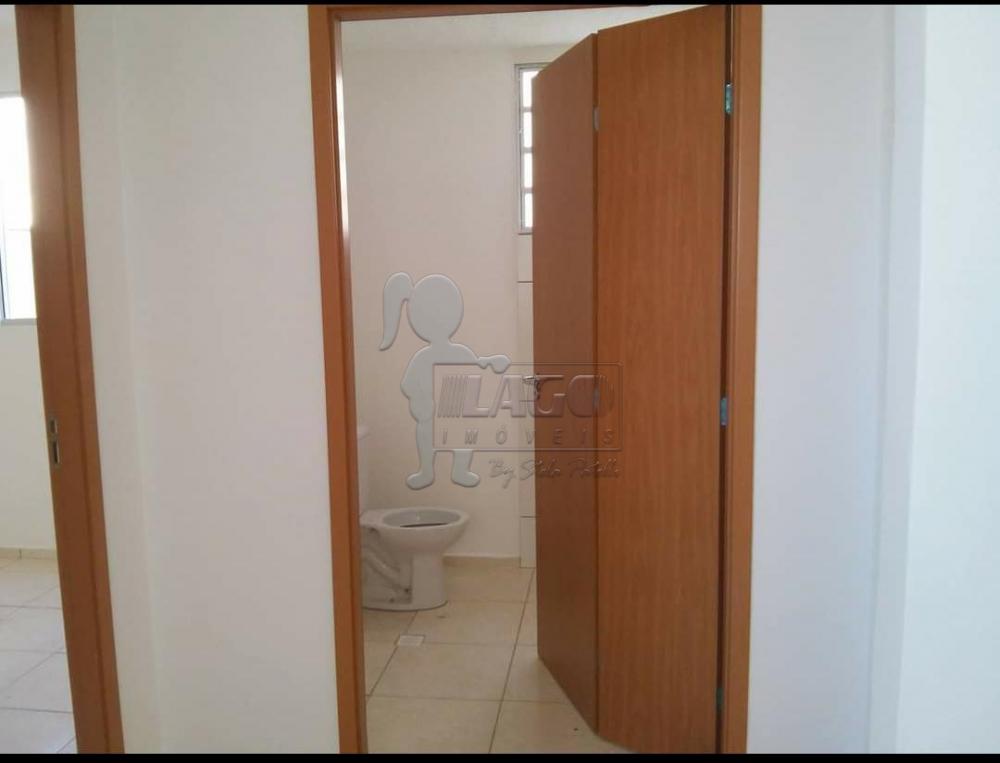 Comprar Apartamentos / Padrão em Ribeirão Preto R$ 140.000,00 - Foto 2