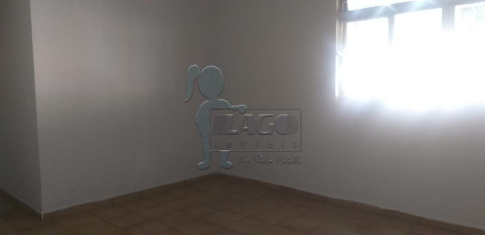 Alugar Apartamentos / Padrão em Ribeirão Preto R$ 600,00 - Foto 1