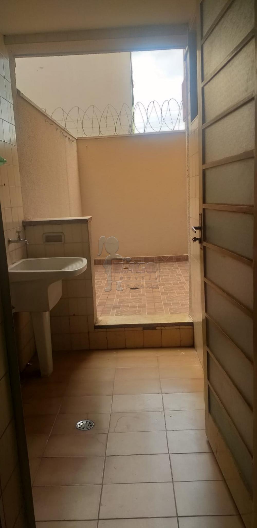 Alugar Apartamentos / Padrão em Ribeirão Preto R$ 600,00 - Foto 6