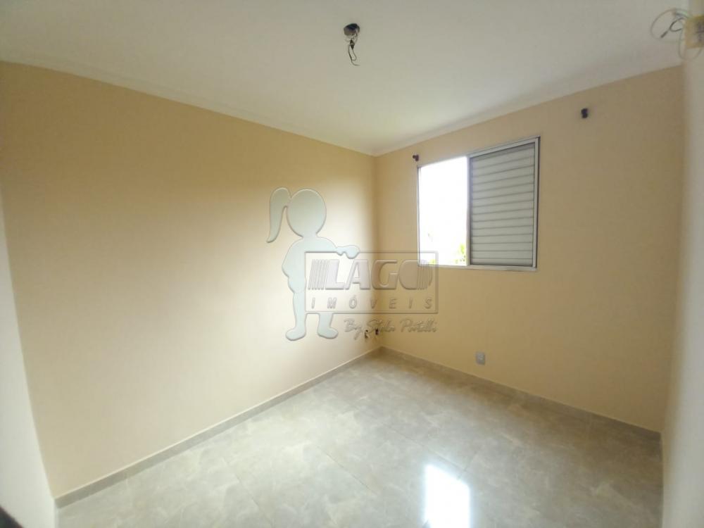 Alugar Apartamentos / Padrão em Ribeirão Preto R$ 800,00 - Foto 4