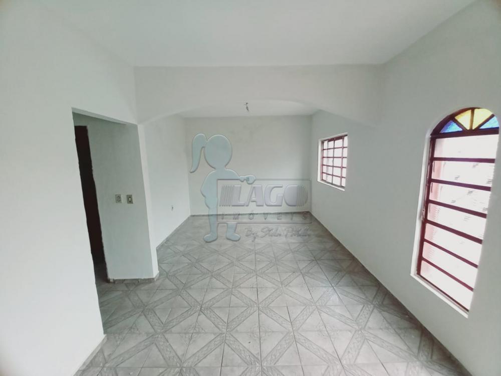 Alugar Casas / Padrão em Ribeirão Preto R$ 700,00 - Foto 4