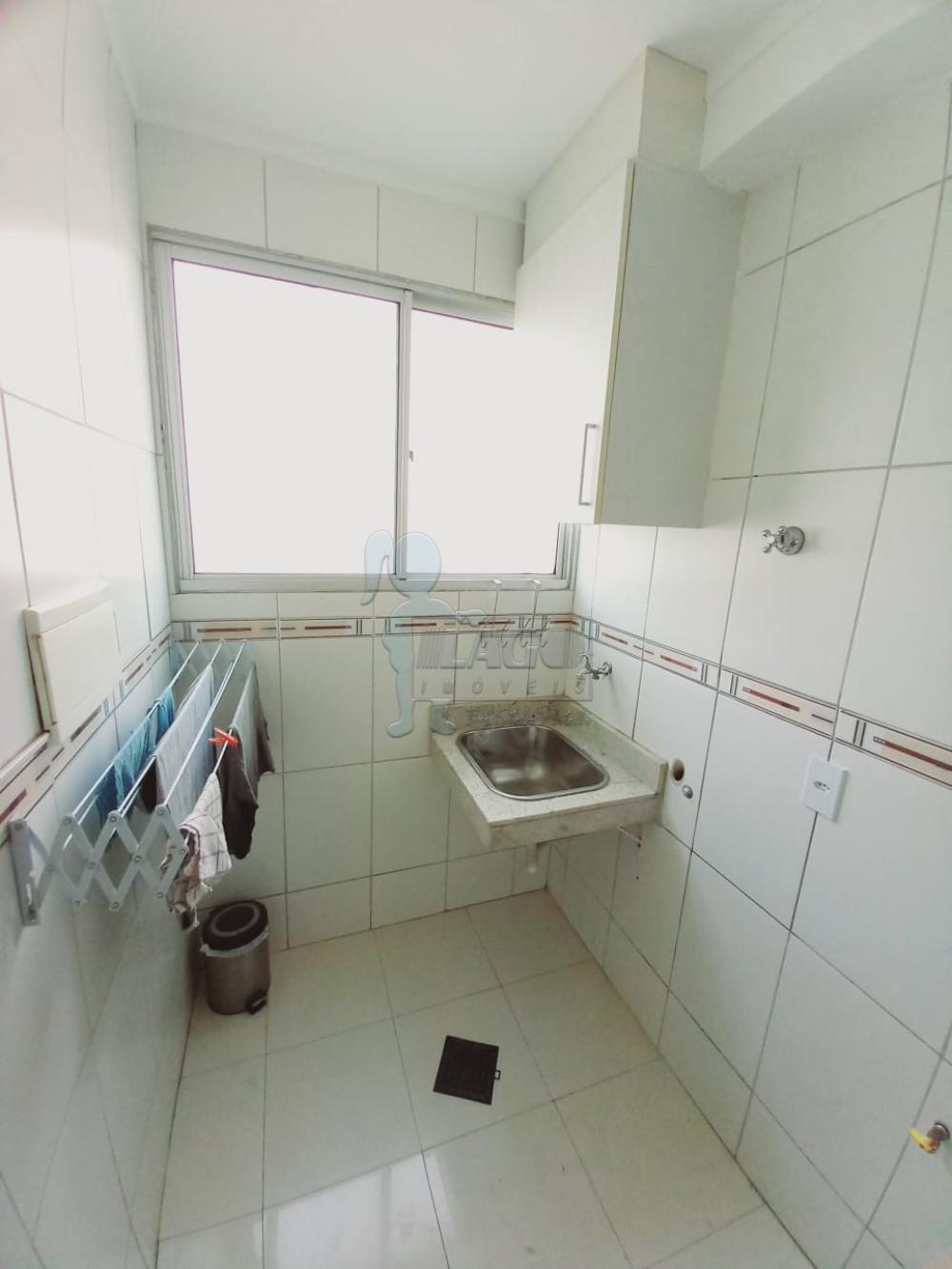 Alugar Apartamentos / Padrão em Ribeirão Preto R$ 1.200,00 - Foto 5