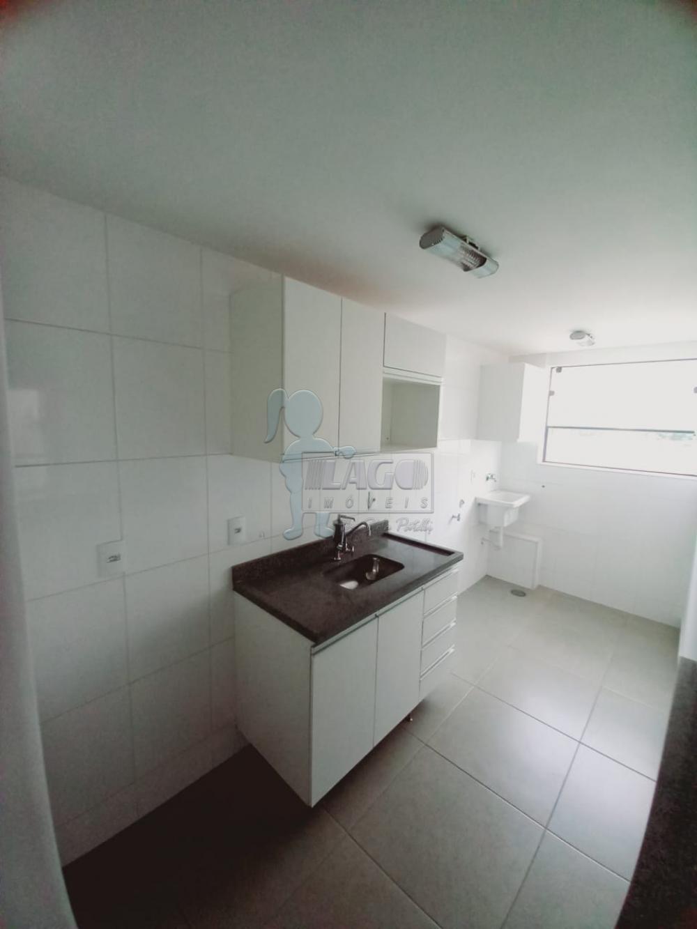 Alugar Apartamentos / Padrão em Ribeirão Preto R$ 900,00 - Foto 3