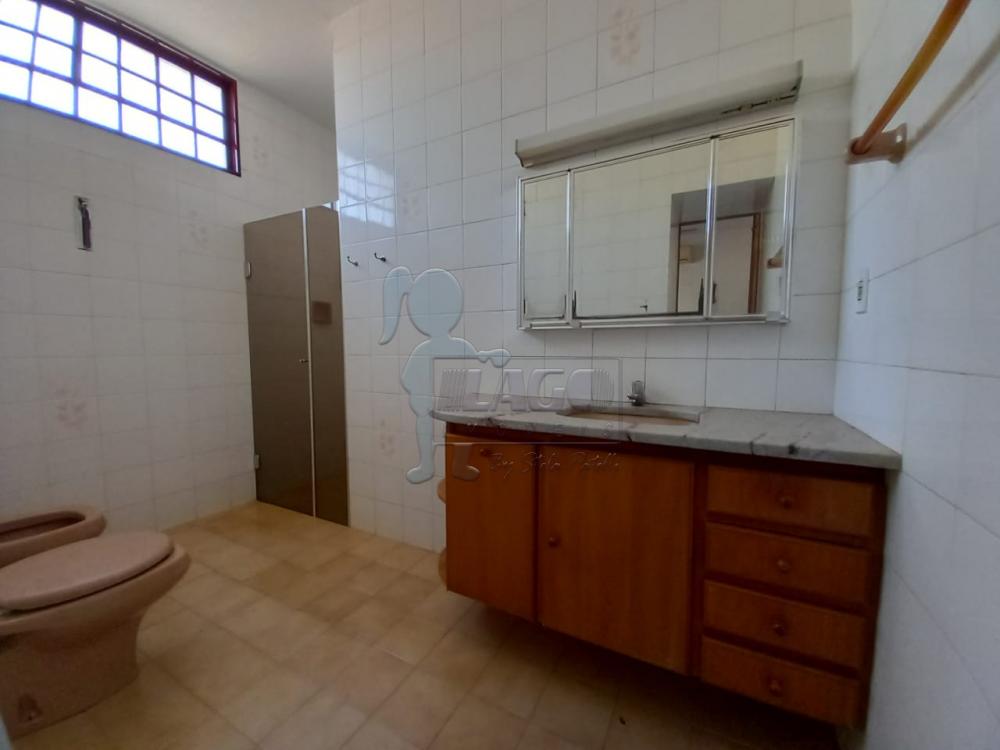 Alugar Casas / Padrão em Ribeirão Preto R$ 3.900,00 - Foto 16