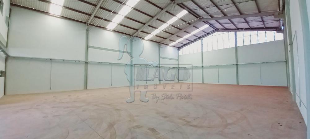 Alugar Comercial / Salão/Galpão/Armazém em Cravinhos R$ 15.750,00 - Foto 8