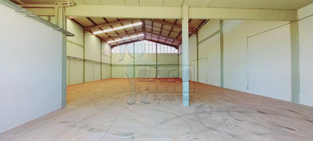 Alugar Comercial / Salão/Galpão/Armazém em Cravinhos R$ 15.750,00 - Foto 2