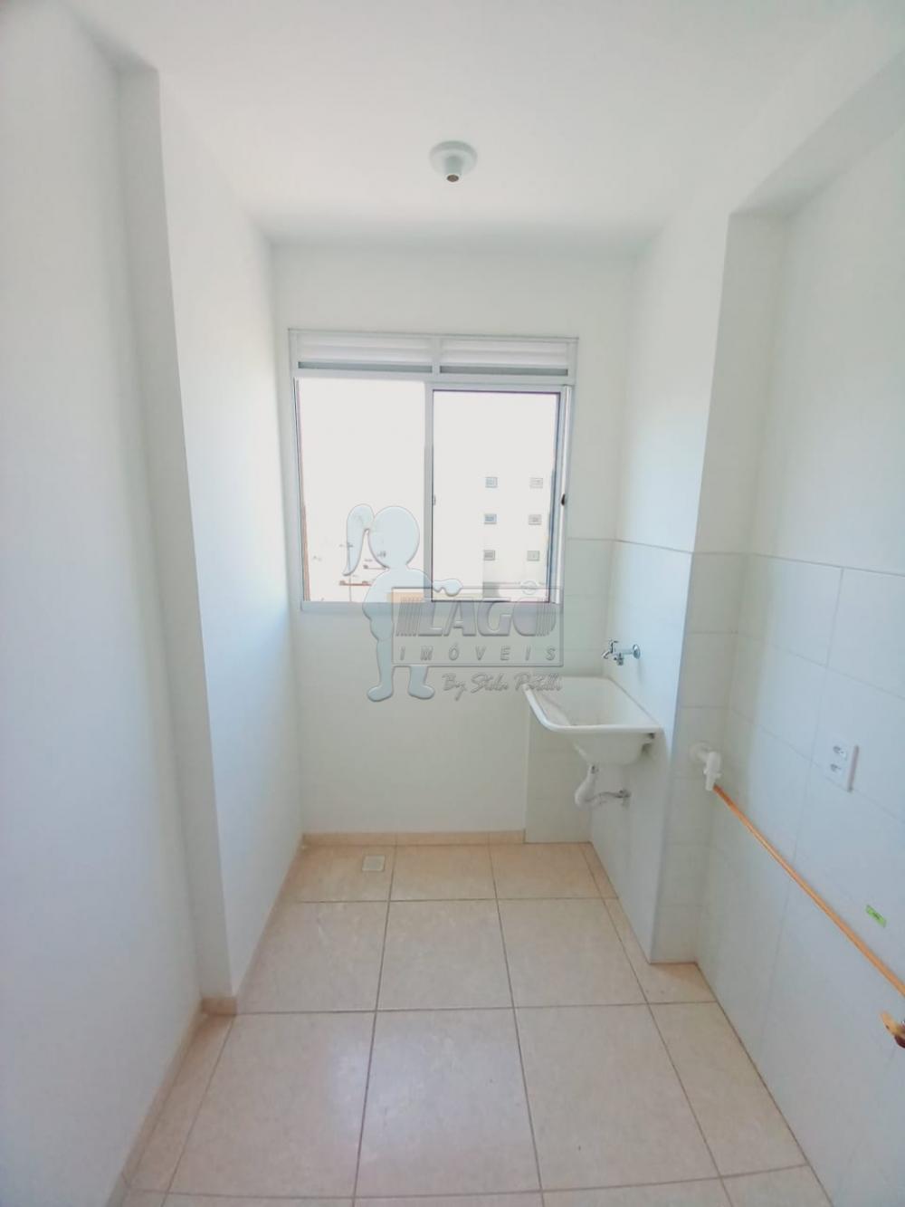 Alugar Apartamentos / Padrão em Ribeirão Preto R$ 1.300,00 - Foto 4