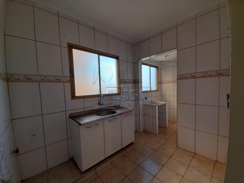 Comprar Apartamentos / Padrão em Ribeirão Preto R$ 128.000,00 - Foto 3