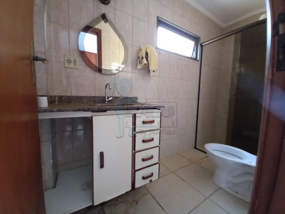 Alugar Apartamentos / Padrão em Ribeirão Preto R$ 1.600,00 - Foto 8