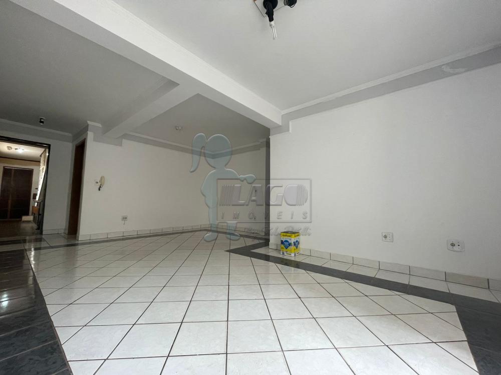 Alugar Apartamentos / Padrão em Ribeirão Preto R$ 1.200,00 - Foto 3