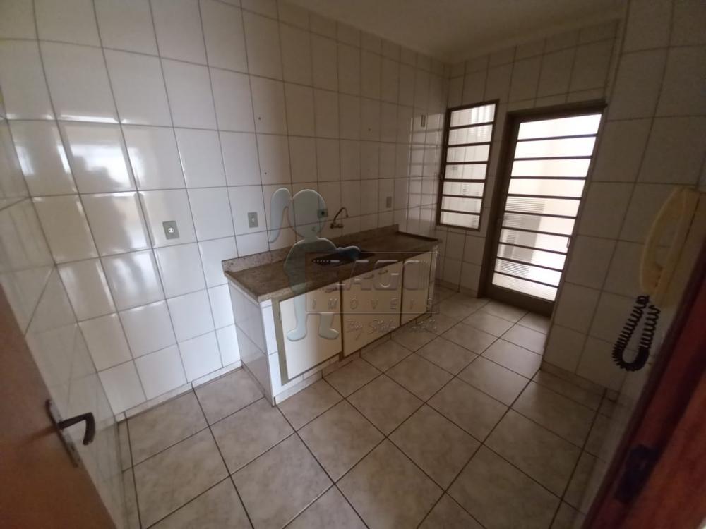 Alugar Apartamentos / Padrão em Ribeirão Preto R$ 1.400,00 - Foto 13