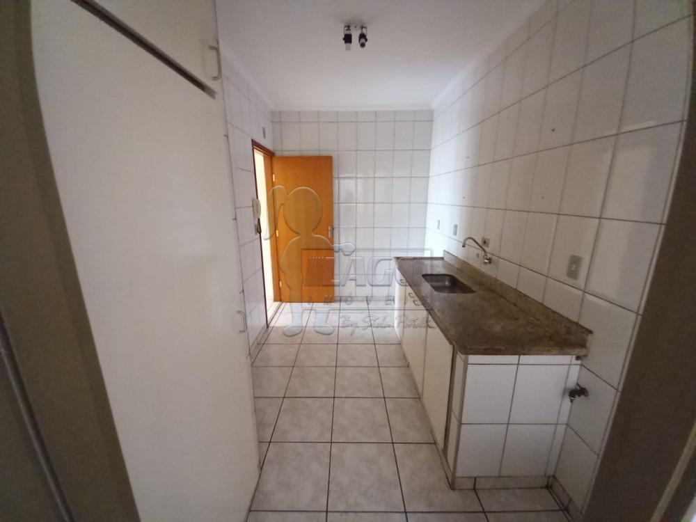 Alugar Apartamentos / Padrão em Ribeirão Preto R$ 1.400,00 - Foto 12