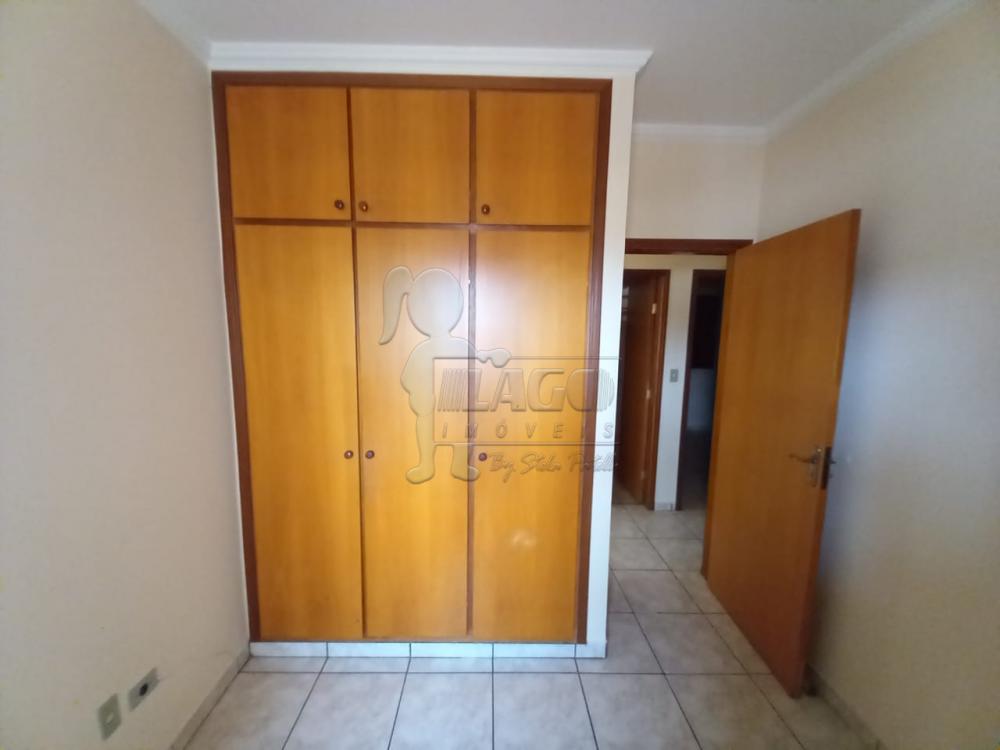 Alugar Apartamentos / Padrão em Ribeirão Preto R$ 1.400,00 - Foto 11